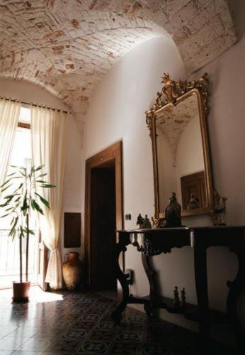 Hotel Palazzo D'Erchia Конверсано Екстериор снимка