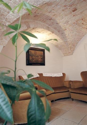 Hotel Palazzo D'Erchia Конверсано Екстериор снимка